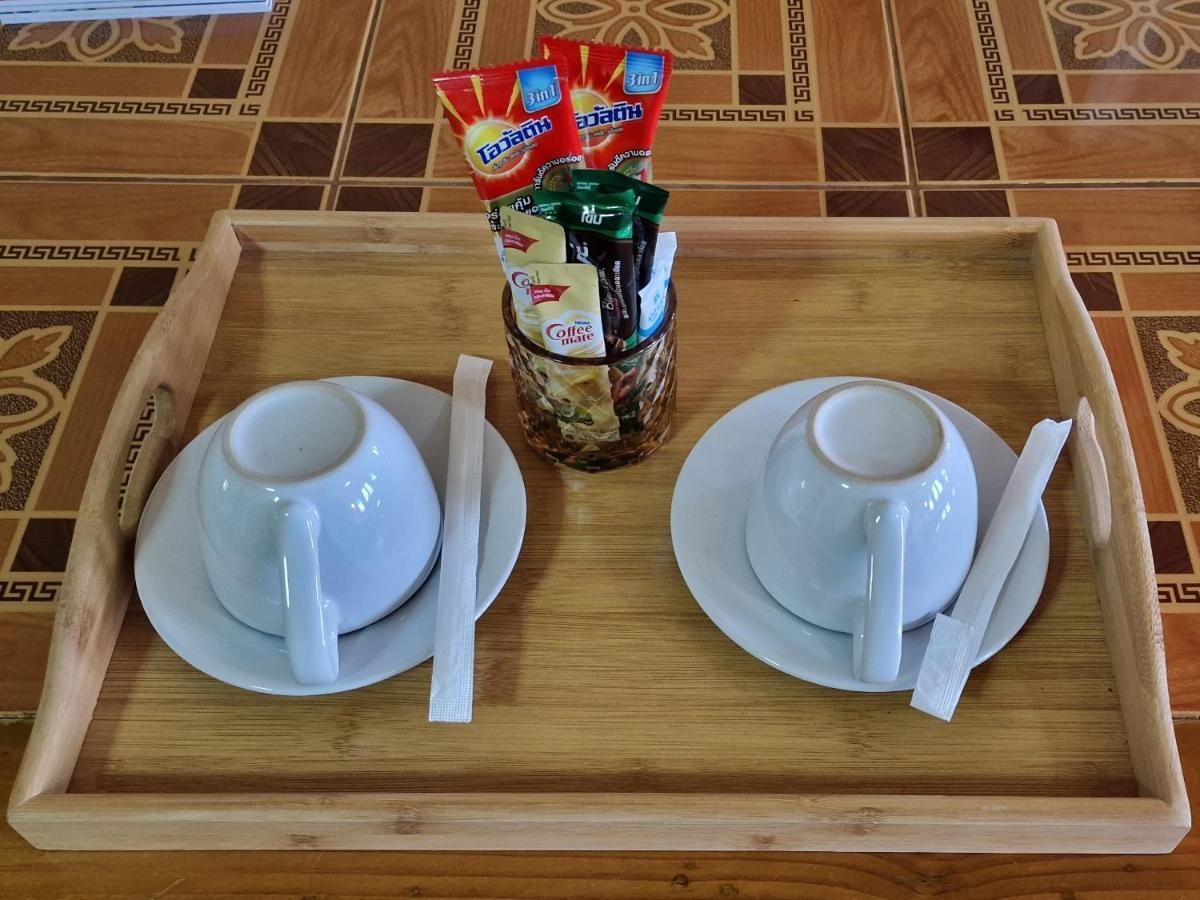 Funky Monkey Cnx - Guesthouse Chiang Mai Zewnętrze zdjęcie